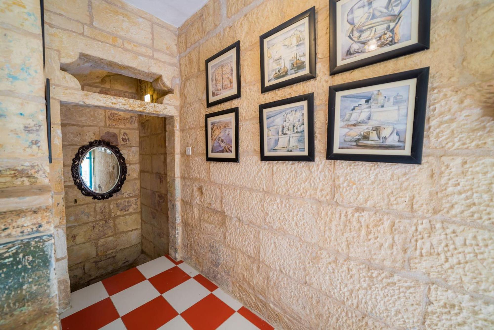 Vallettastay City Break Apartments Bagian luar foto
