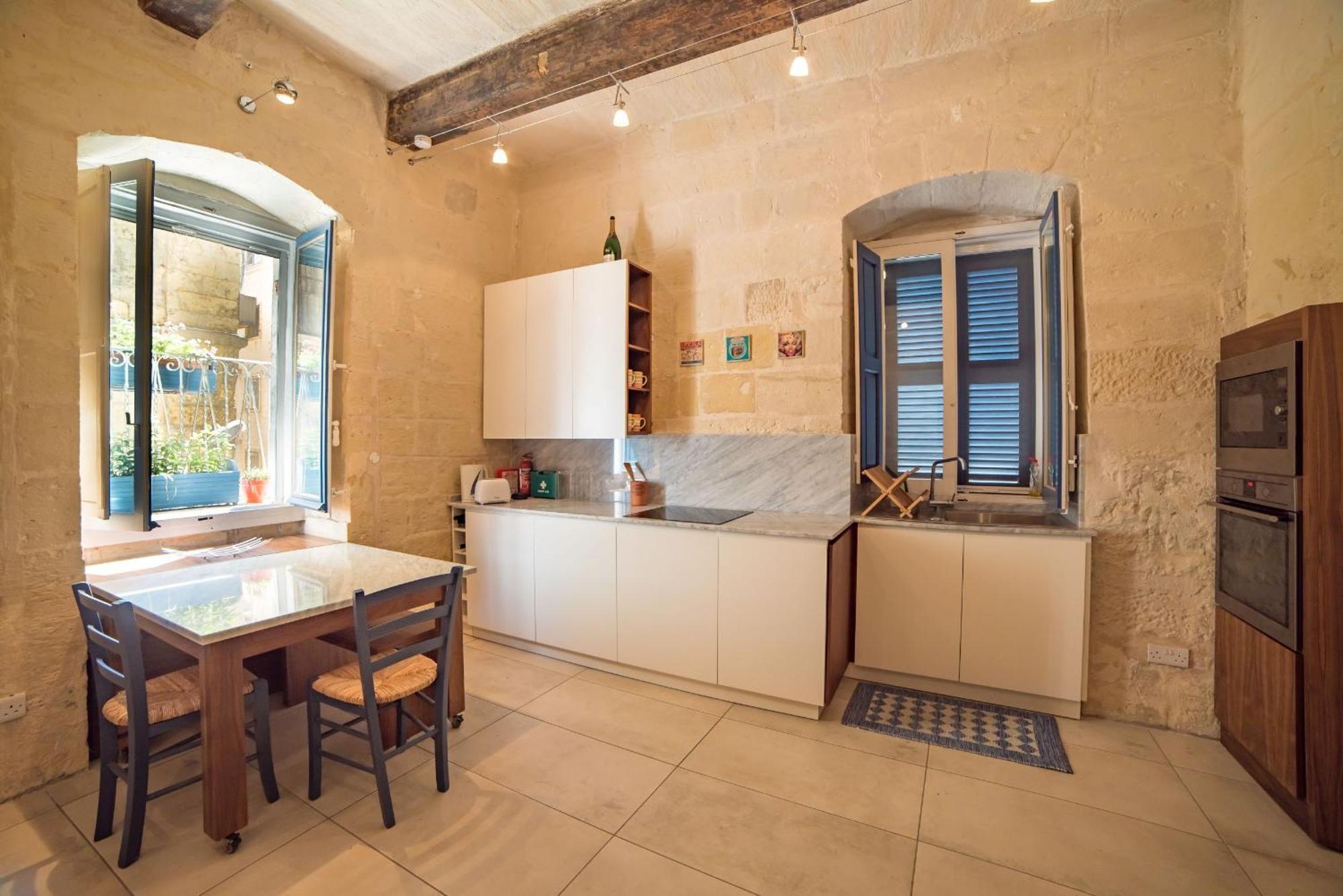 Vallettastay City Break Apartments Bagian luar foto