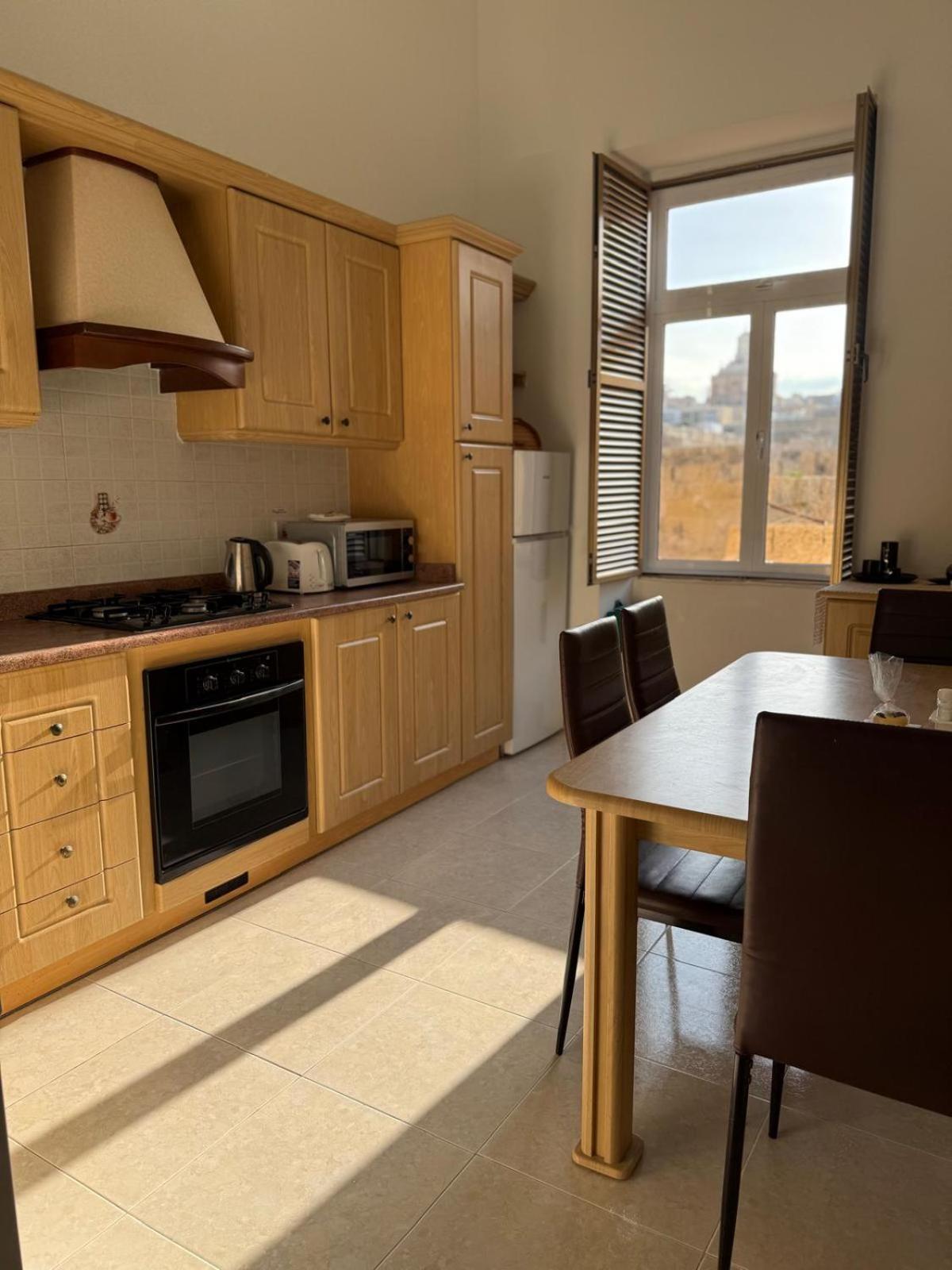 Vallettastay City Break Apartments Bagian luar foto